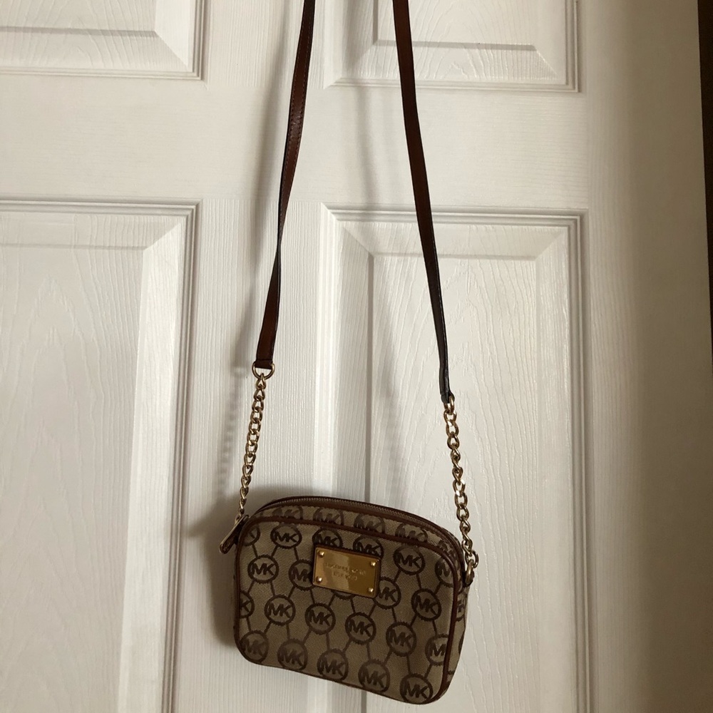Michael Kors cross body bag